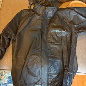 Frogg Toggs Men's Black Rainsuit - jacket and pants